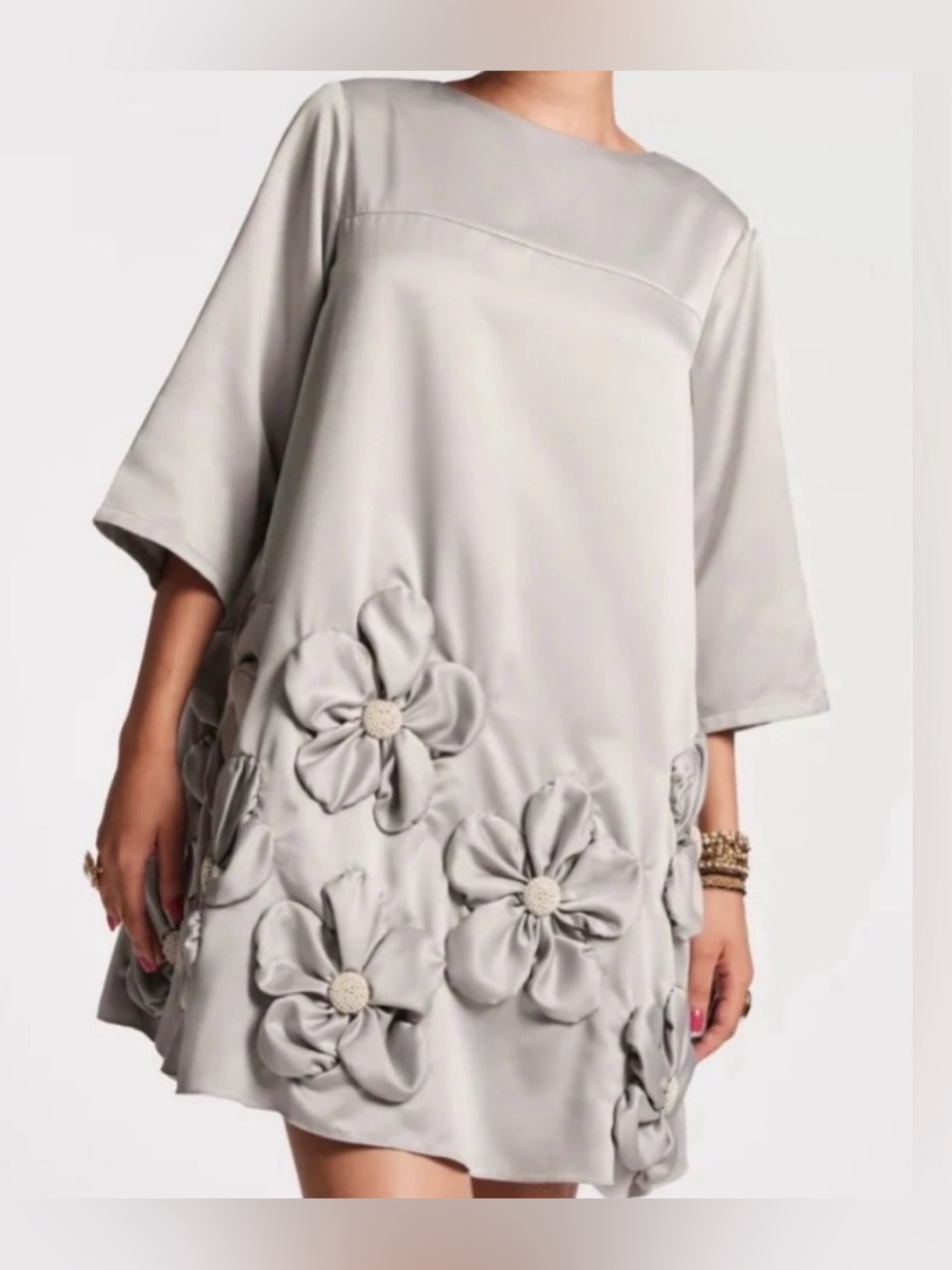 NWT Elegant Light Gray Mini Dress with Floral Appliqué